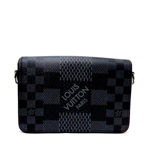 LOUIS VUITTON STUDIO MESSENGER BAG IN DAMIER GRAPHITE 3D CANVAS - Picture 2 of 7